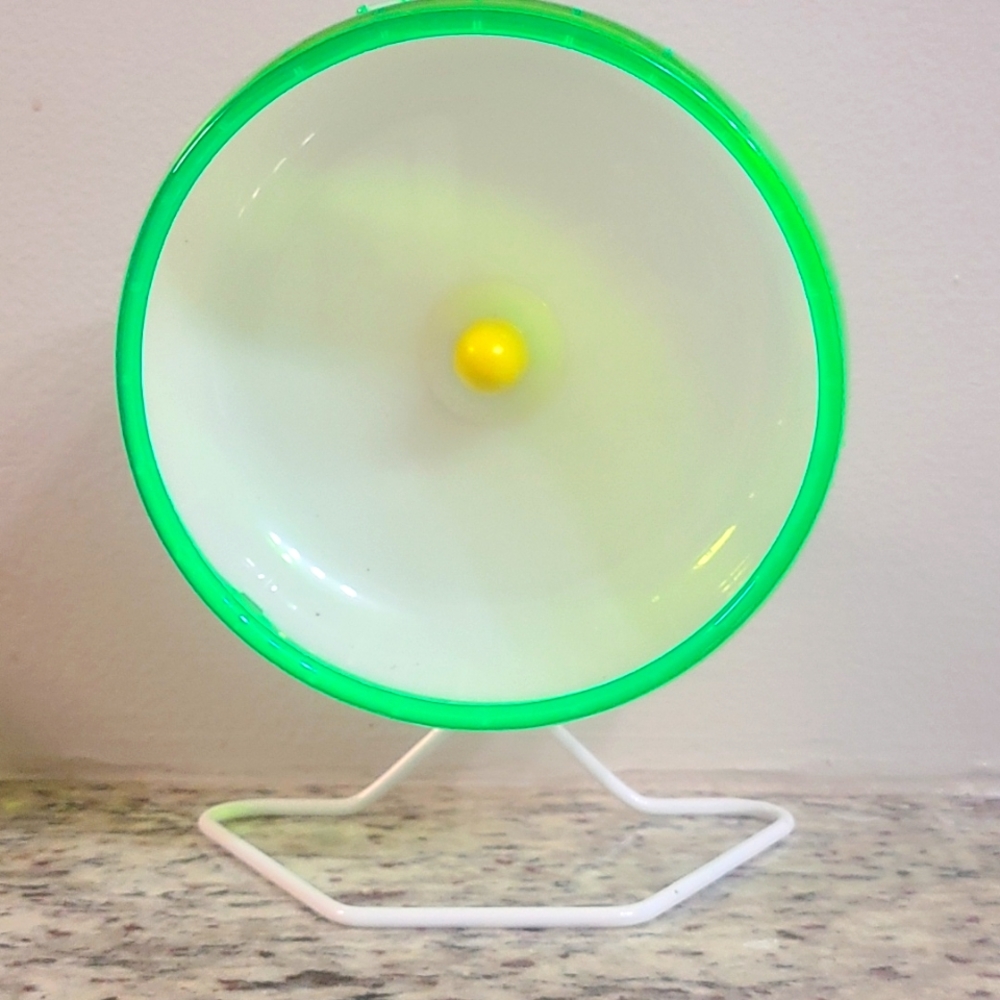 Hamster / rodent silent running wheel
